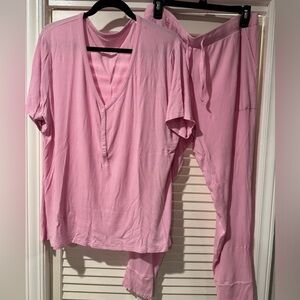 Posh Peanut Women’s Pajamas